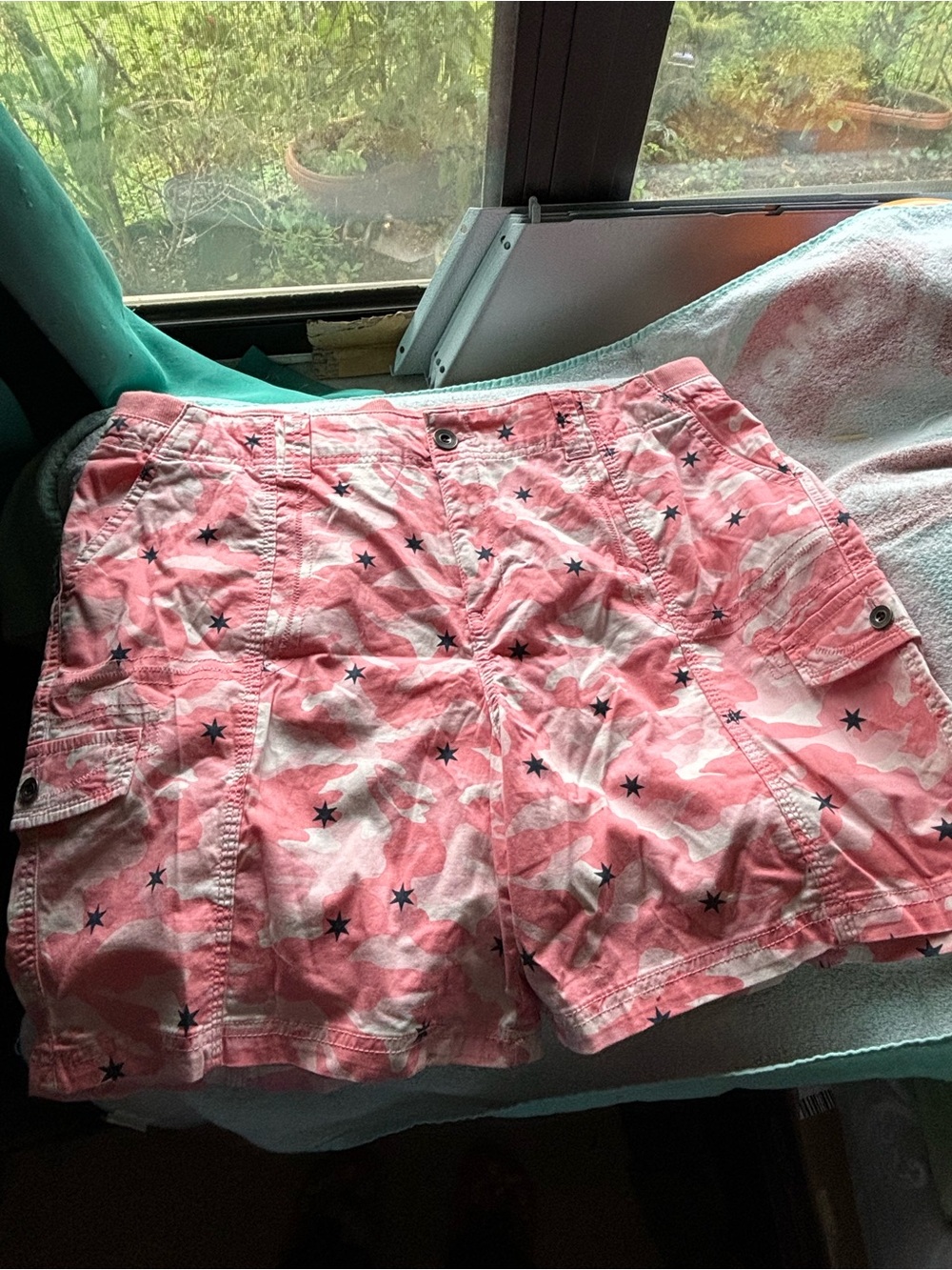 Women's Pink Camo Cargo Shorts